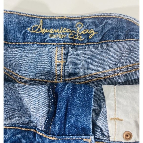 American Rag Womens Jean Shorts Sz 1 Denim Booty Raw Hem Distressed Crochet - Picture 6 of 8